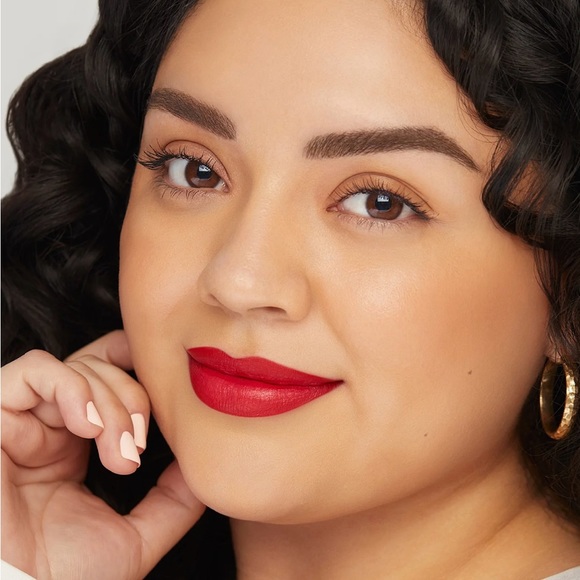 Rare Beauty Rare Impact Matte Lipstick In Devoted - Picture 5 of 8